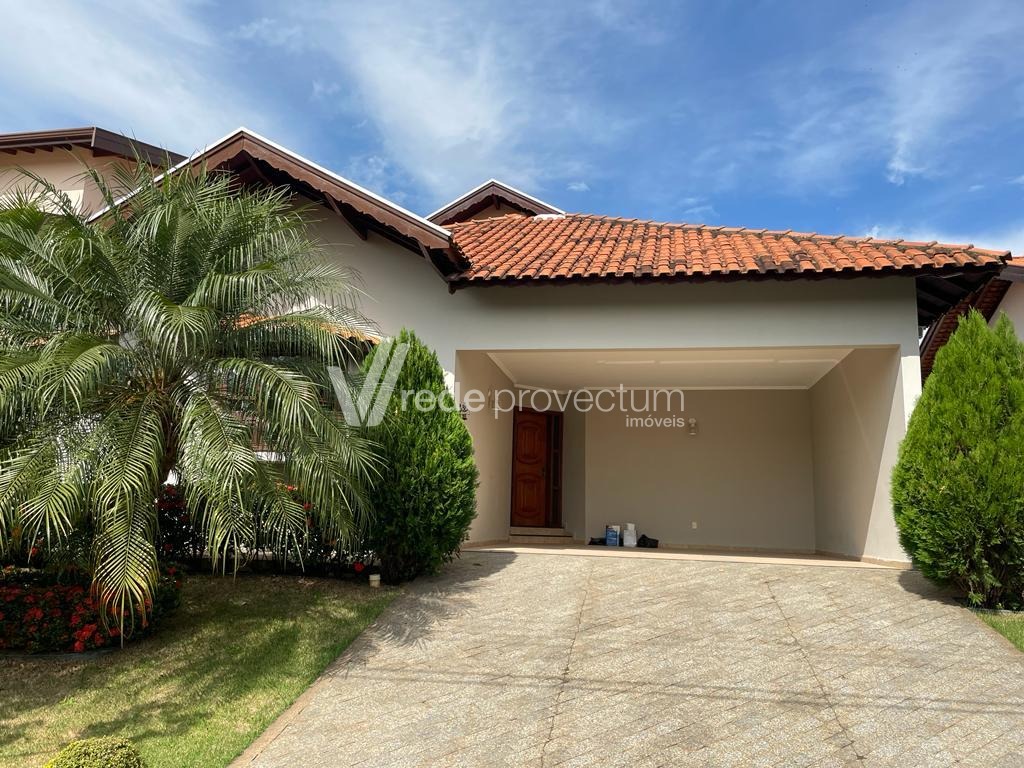 Casa à venda no Condomínio Residencial Terras do Caribe em Valinhos