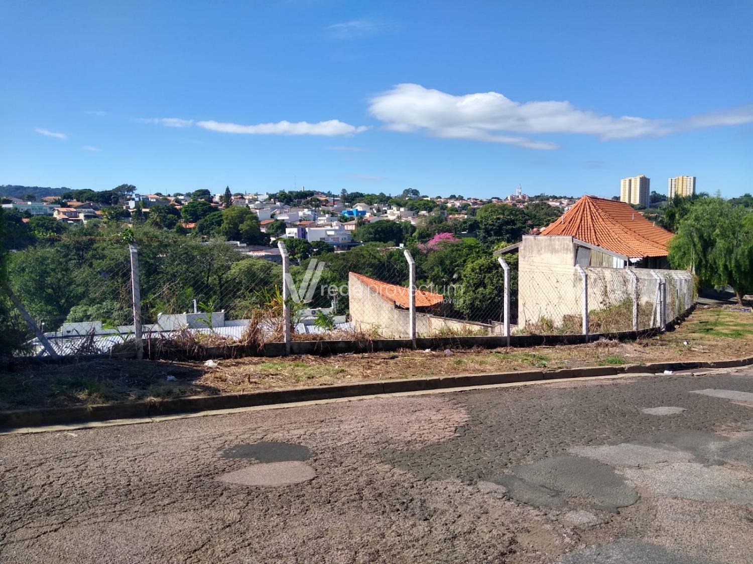 Terreno à venda no Jardim São Francisco em Valinhos Rede Provectum