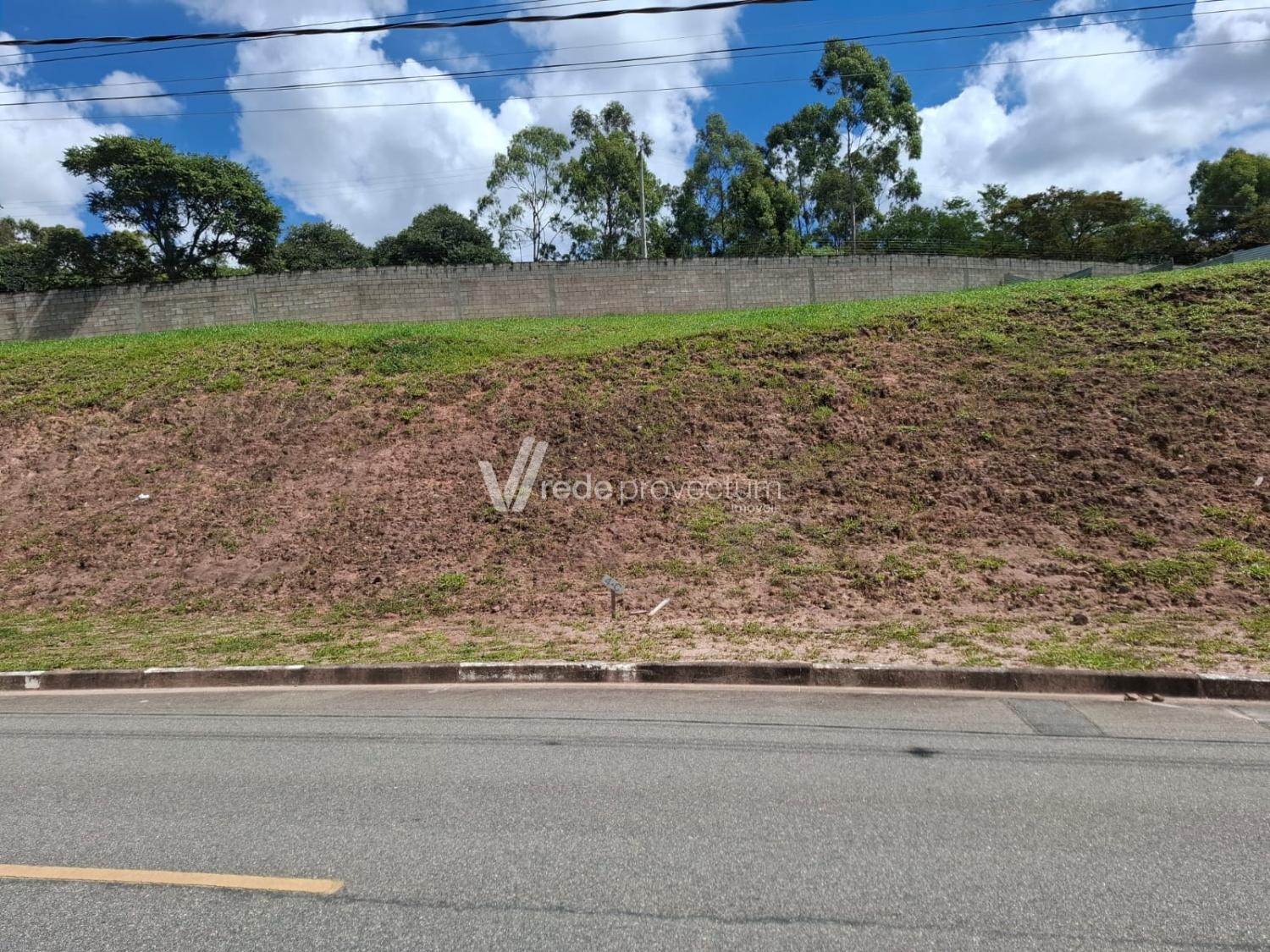 TE322726 | Terreno venda Villa Doro | Vinhedo/SP