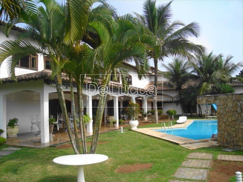 Casa à venda no Jardim Acapulco em Guarujá