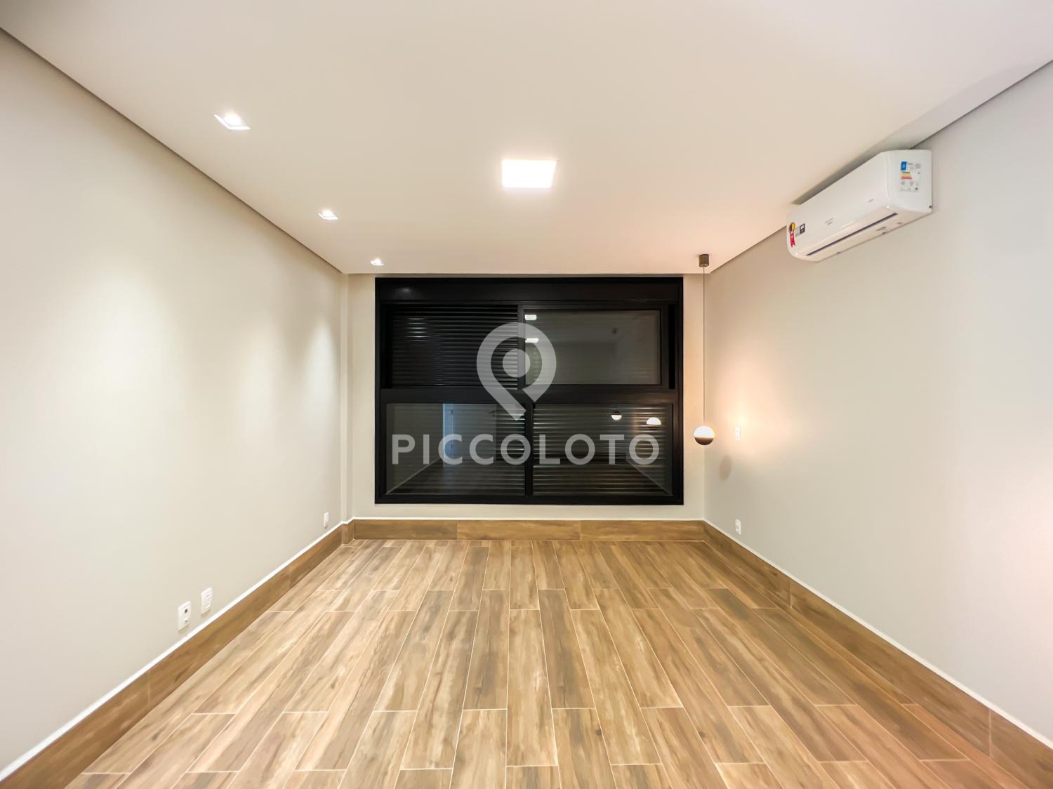Piccoloto -Casa à venda no Alphaville Dom Pedro 3 em Campinas