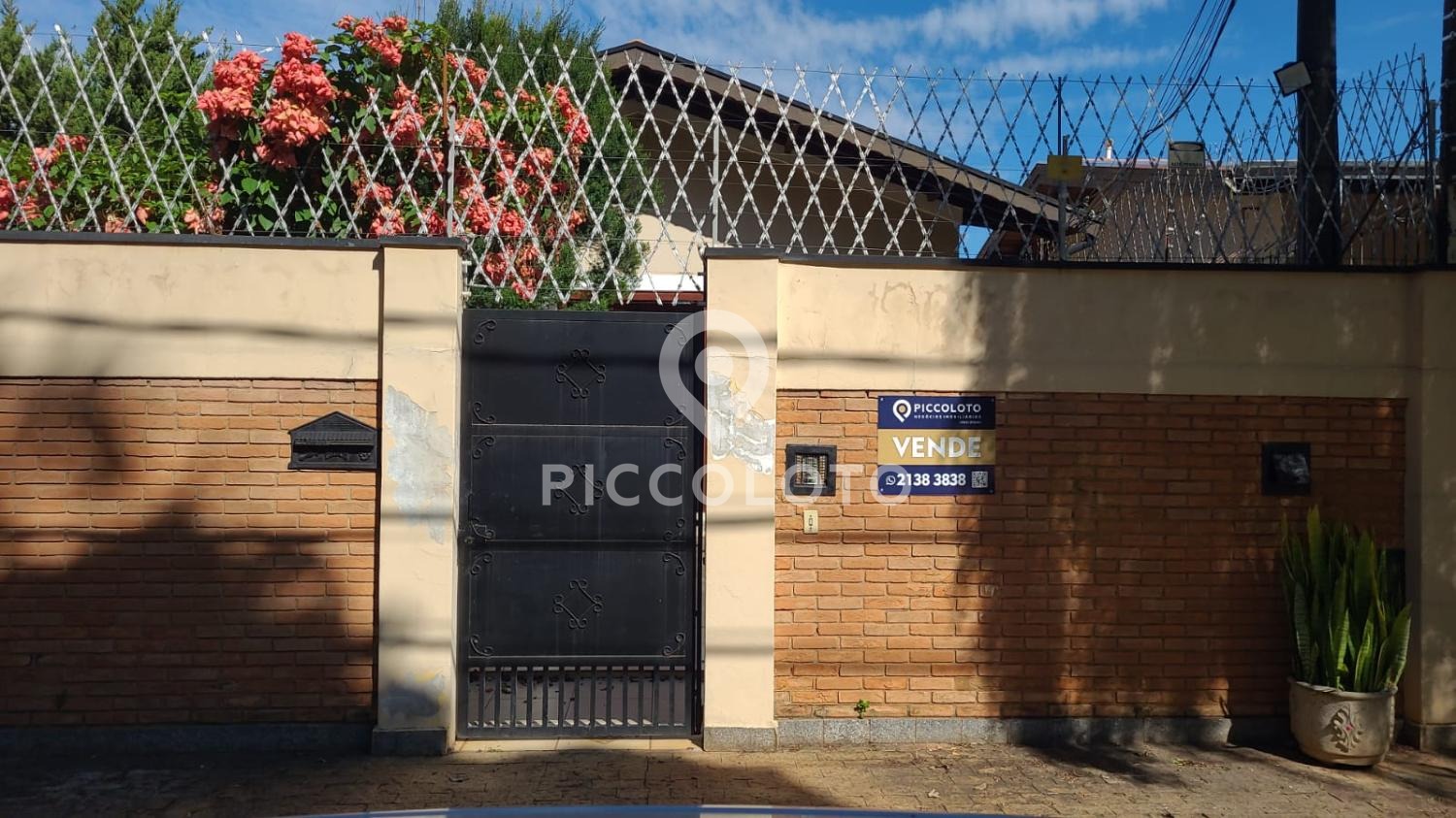 Piccoloto - Casa à venda no Jardim das Paineiras em Campinas