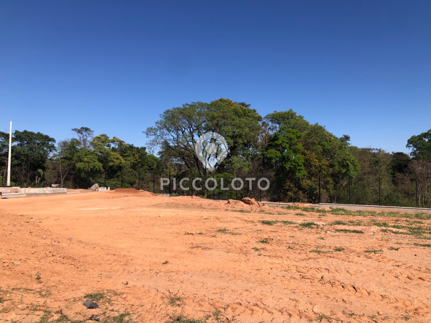 Piccoloto -Terreno à venda no Parque São Quirino em Campinas