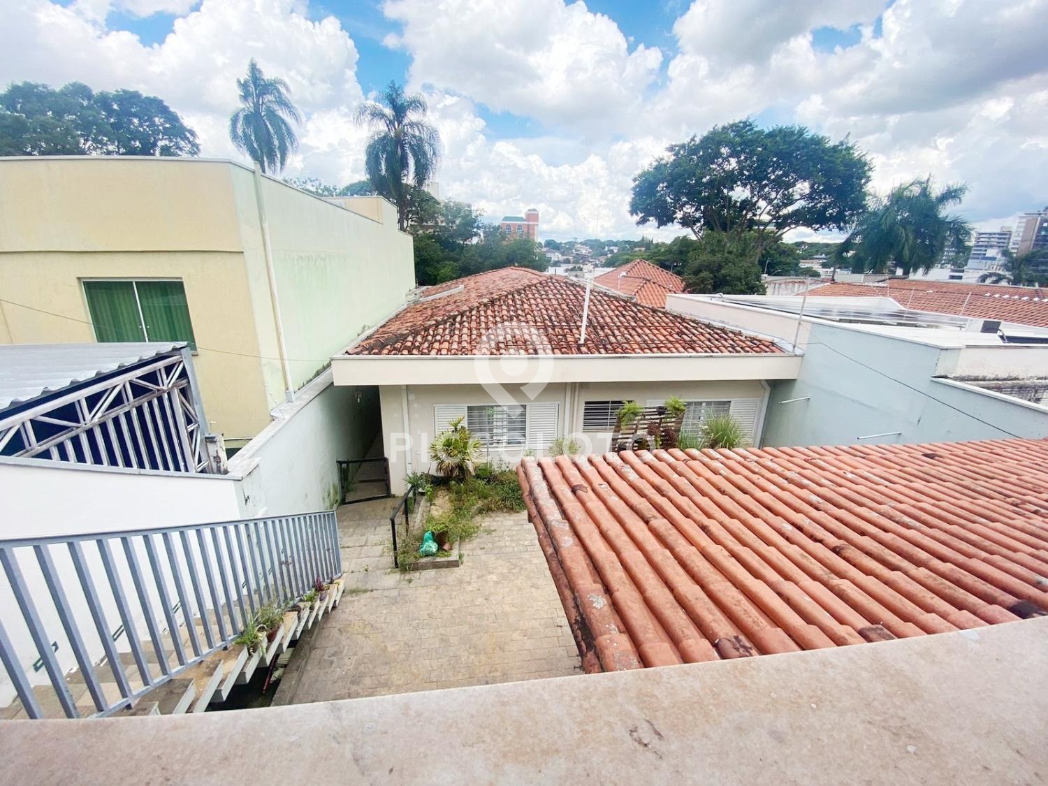 Piccoloto -Casa à venda no Cambuí em Campinas