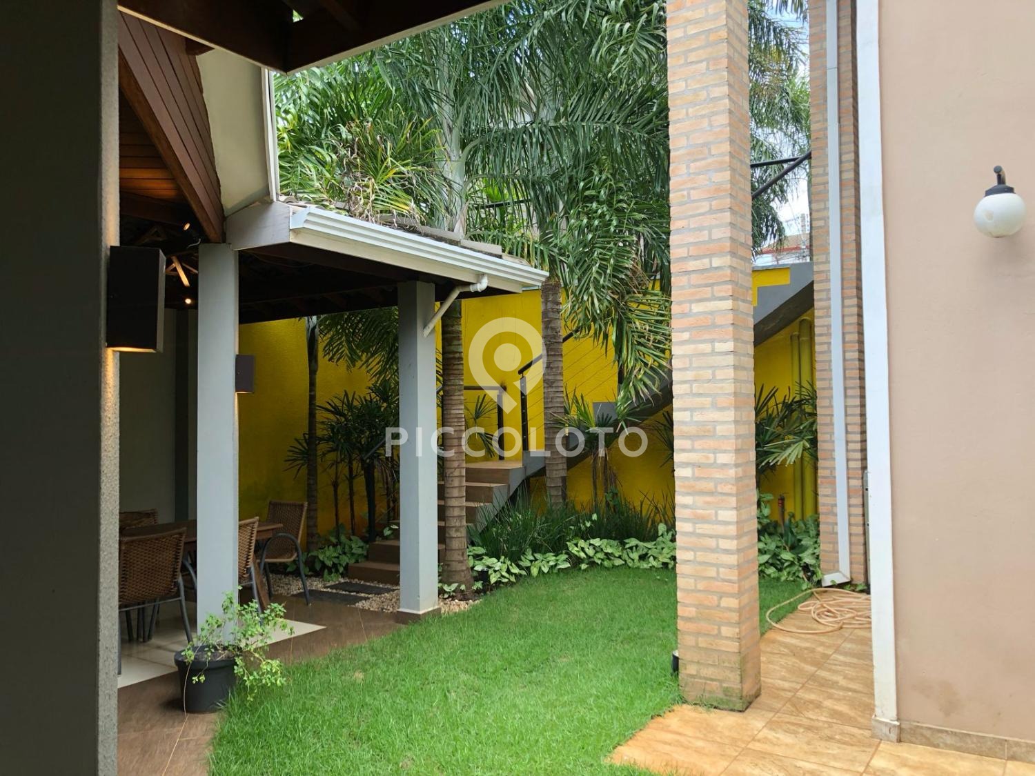 Piccoloto -Casa à venda no Jardim Santa Genebra em Campinas