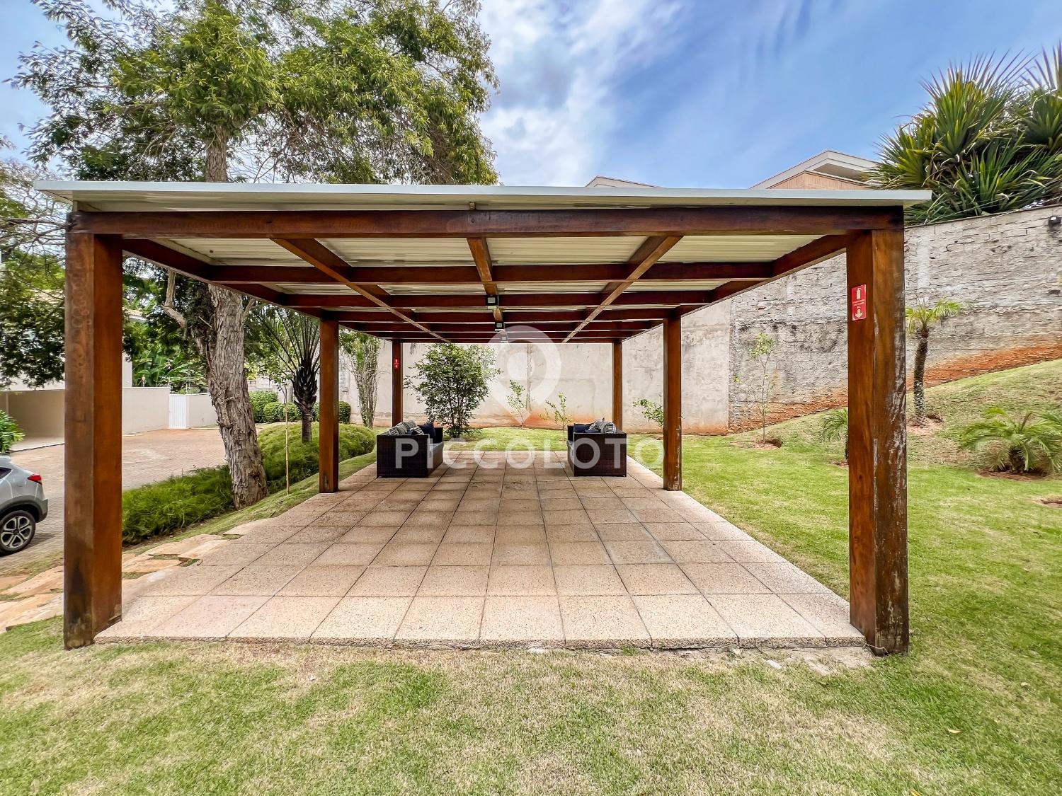 Piccoloto -Casa à venda no Jardim Botânico (Sousas) em Campinas