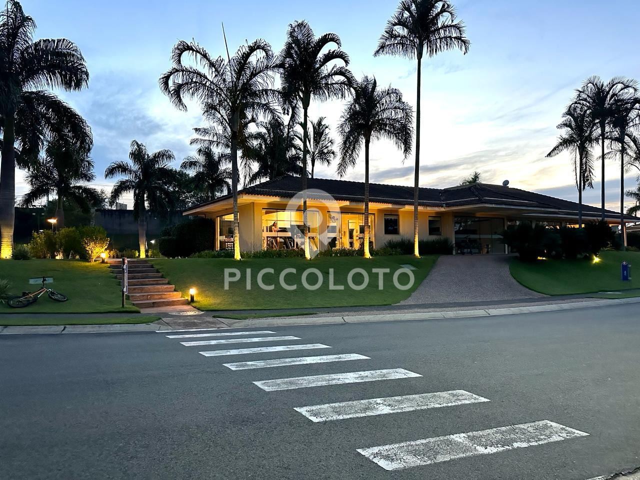 Piccoloto -Casa à venda no Alphaville em Campinas