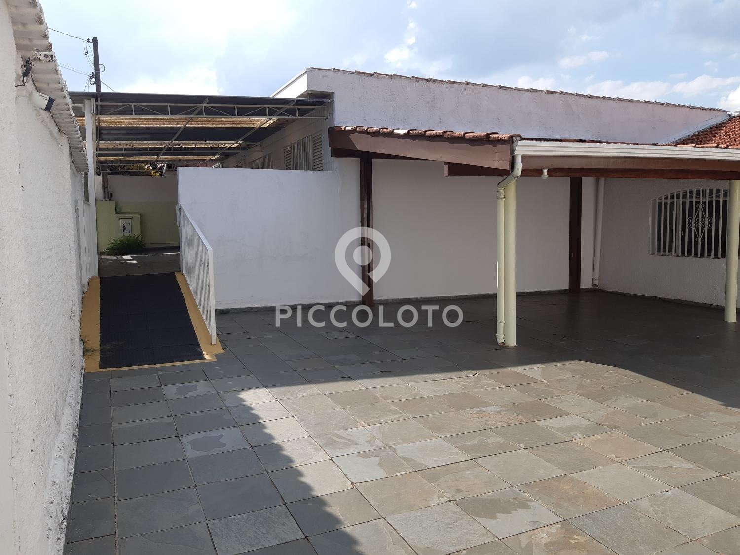 Piccoloto -Casa à venda no Jardim Carlos Lourenço em Campinas
