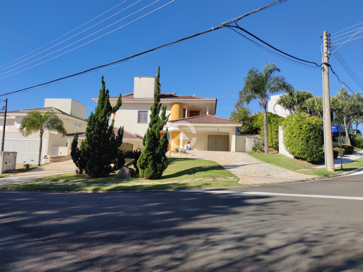 Casa de Condomínio na Avenida Araçá, 88, Loteamento Alphaville