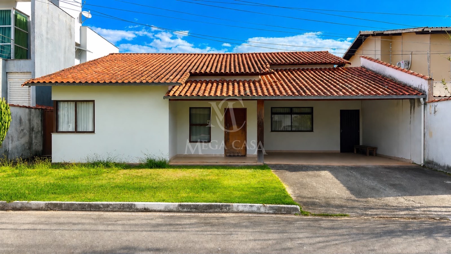 Casa à venda no Portal do Aeroporto em Juiz de Fora
