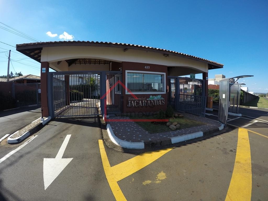 Condominio Jacarandás