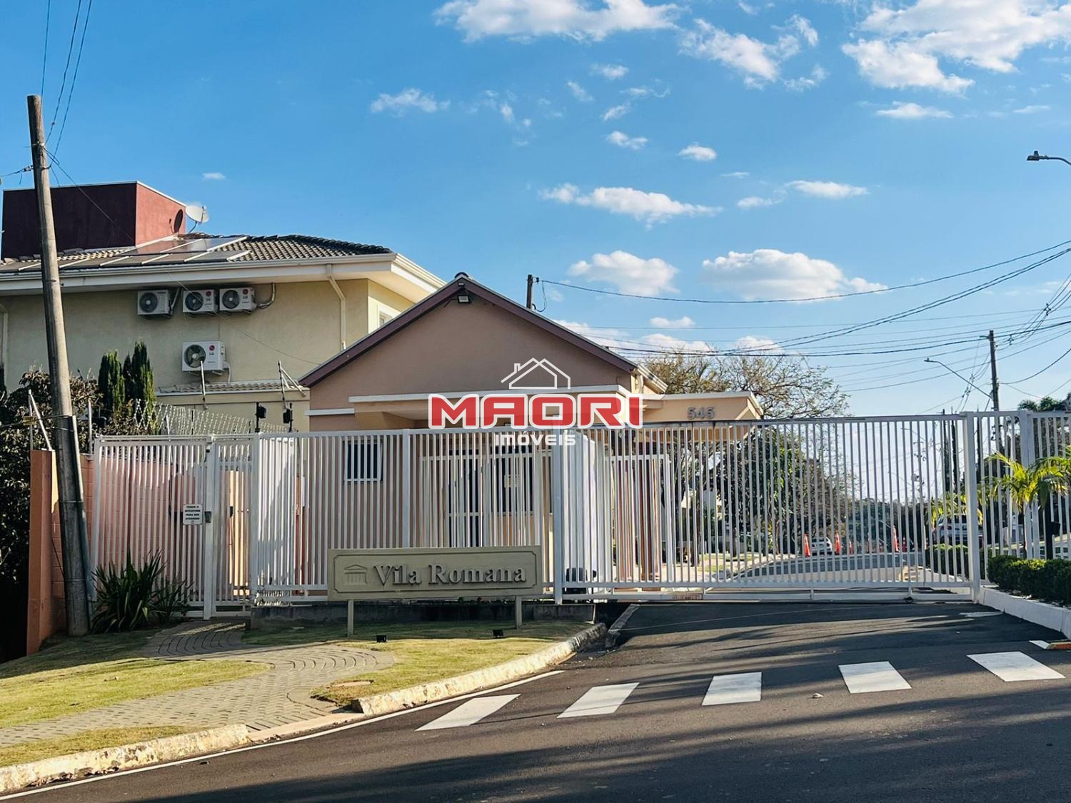 Condominio Vila Romana