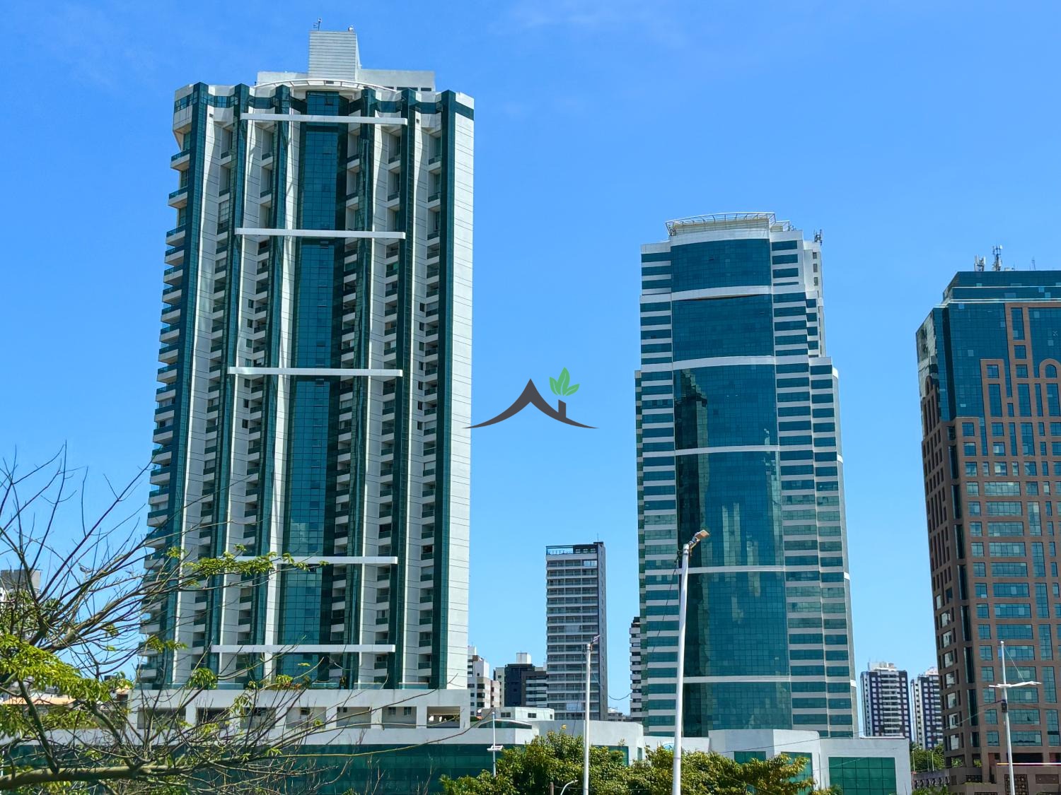 Mundo Plaza