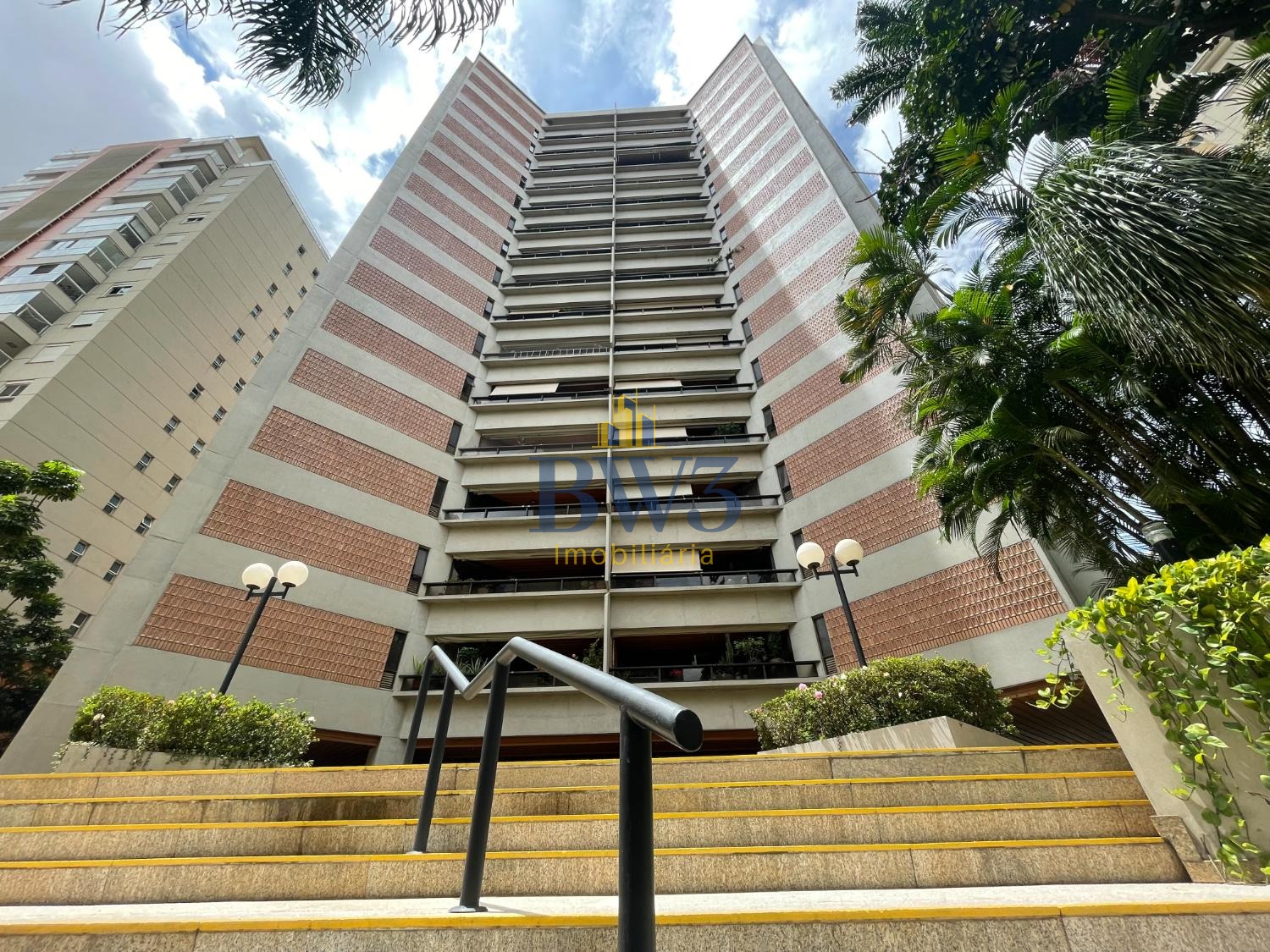 Condomínio Edifício Plaza Carlos Gomes