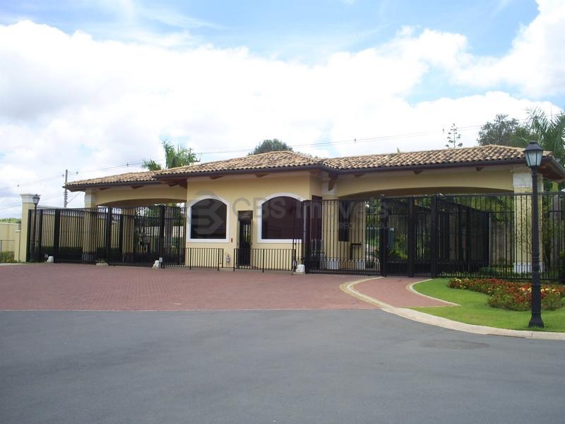 Condomínio Páteo Santa Fé